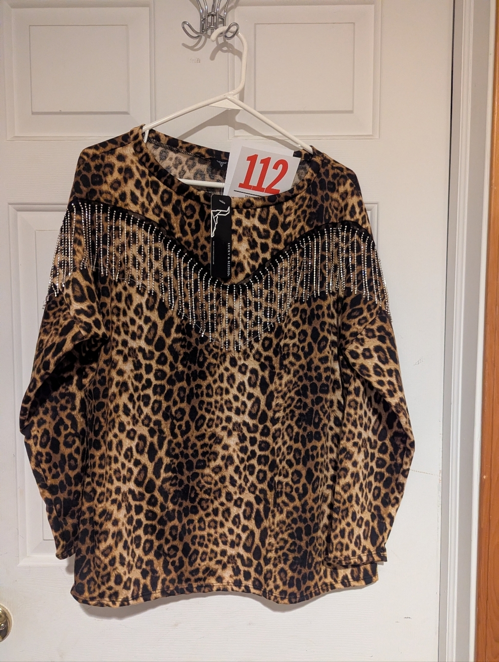 Lot 112 Women's Animal Print Top - XL